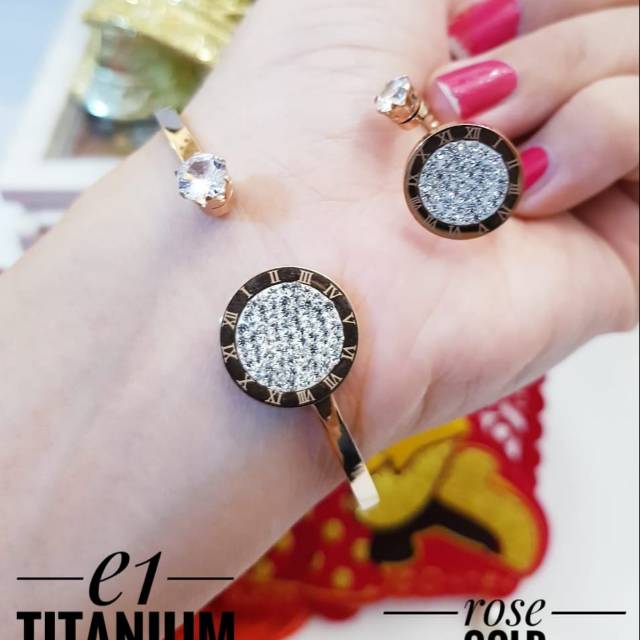 Titanium gelang dan cincin 0933j