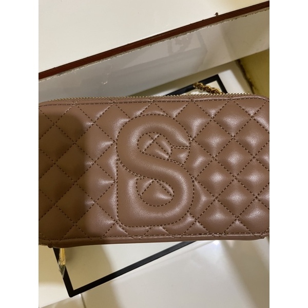 yura bag button scarft