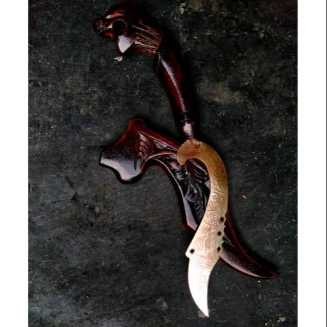 Kujang Kuningan Kecil