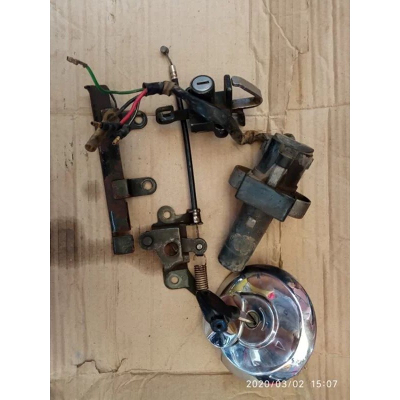 kunci kontak set fullset tiger revo tirev original ori copotan