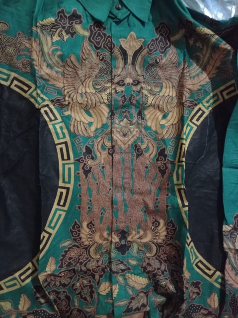 Kemeja Pria ~new Slimfit Exclusive