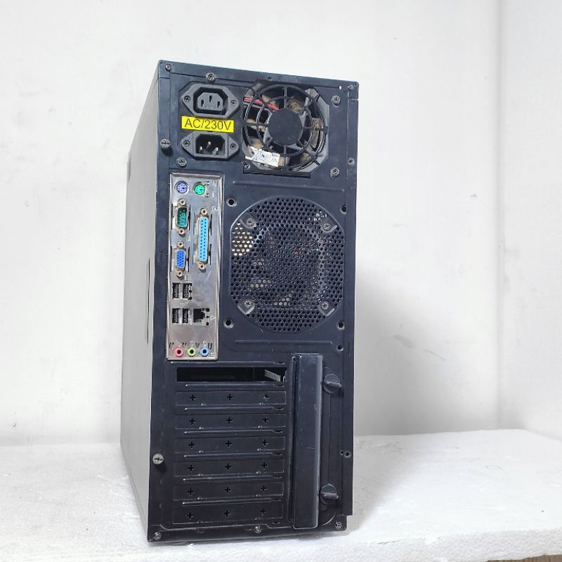 Pc Rakitan Mobo Asus P8hGI Core i7 2600 murah berkualitas