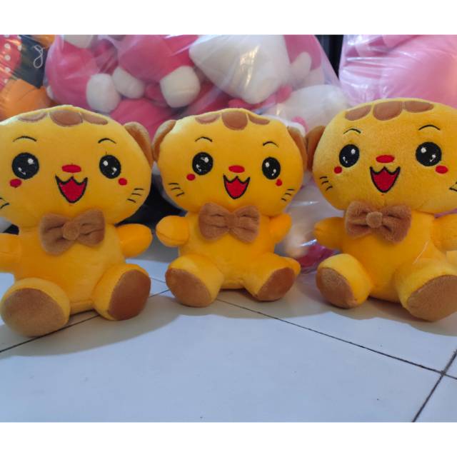 Boneka kucing cantik mini kuning