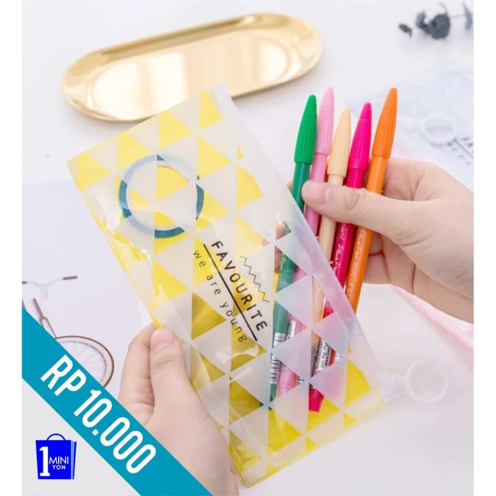 

Produk Tempat Pensil Transparan-Kotak Pensil Motif-Pouch-Alat Tulis-161 Promo