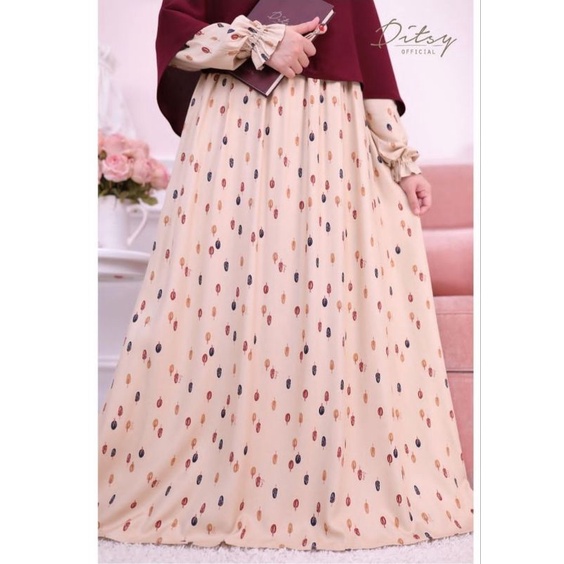 Ditsy September Tree Linen Nightgown Grade B