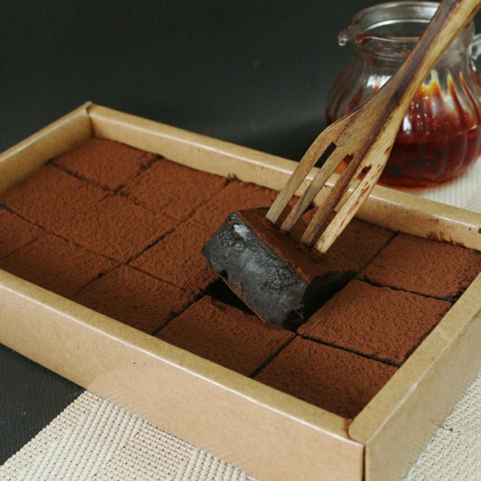 

Coklat Lebaran - Hampers Lebaran/Idul Fitri Chocolate Bites/Coklat Potong