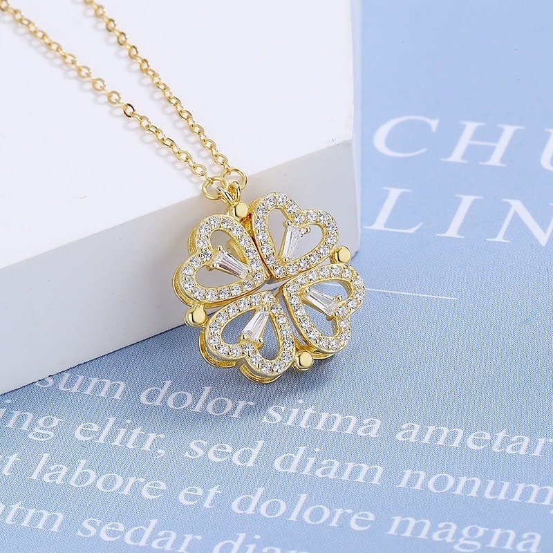 Kalung Liontin Empat Daun Clover Bahan Stainless Steel Warna Emas Untuk Wanita#Anting Tusuk Wanita Anti Karat / Alergi Untuk Pesta / Hadiah