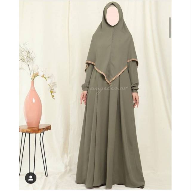 PL Sabrina dress Atelier Angelina