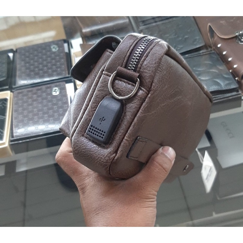 Pouch Tangan Multifungsi Tas Handbag USB Bally 118-5