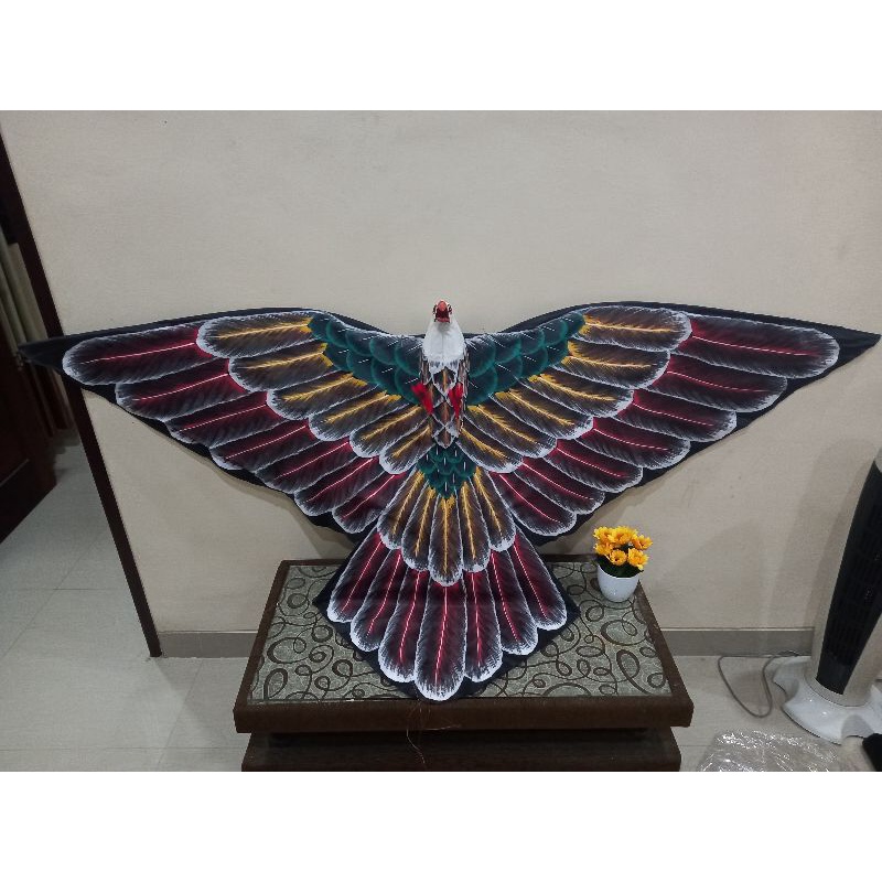 Layangan Burung Elang Besar Lipat /  Mainan Anak-anak Termurah Dari Bali
