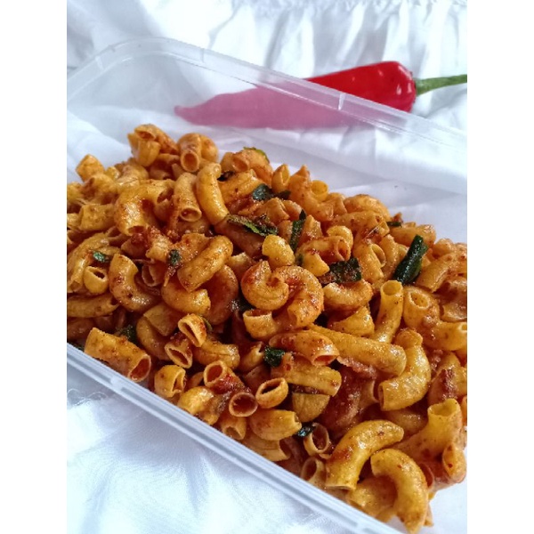 

Makroni Kriuk Box