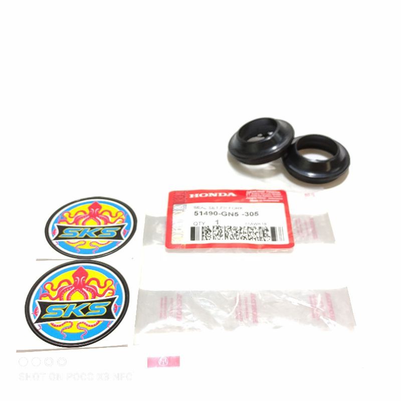 SEAL TUTUP SHOCK DEPAN SEAL DEBU BEAT/VARIO/SCOOPY SPECY/VARIO125/VARIO150/BLADE