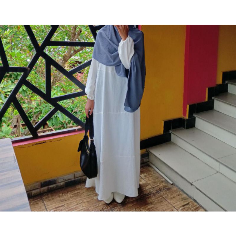 Elnara Dress