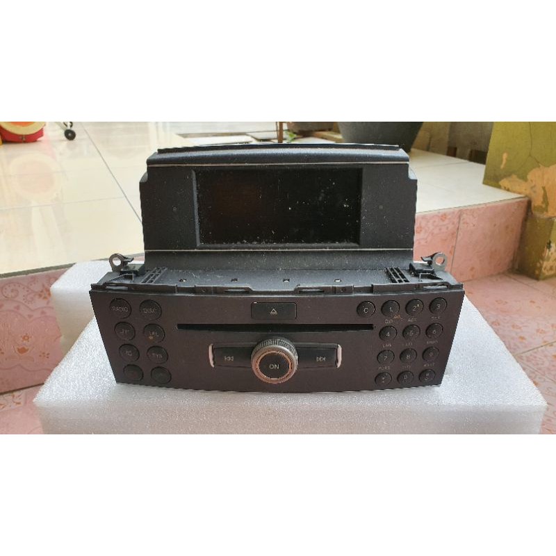 head unit c200 w204 2011