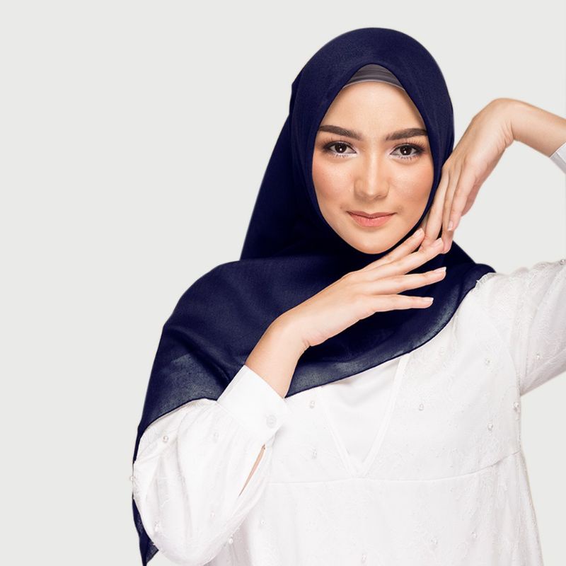 Segi Empat Polos Elzatta Obelia Samida Kerudung Polos Elzatta