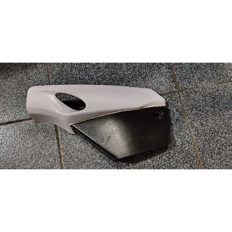 tutup aki F1ZR atau tutup aki yamaha F1ZR atau tutup aki fizr atau tutup aki yamaha fizr