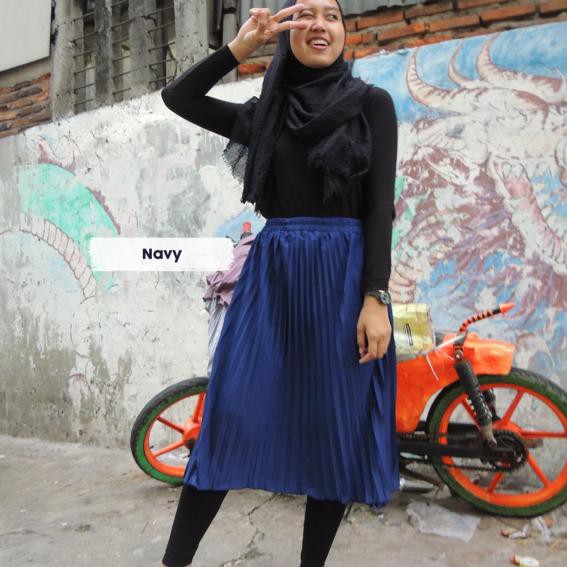 Rok termurah Jumbo Plisket Pendek Wanita 7/8 / Rok Payung Wanita-Navy