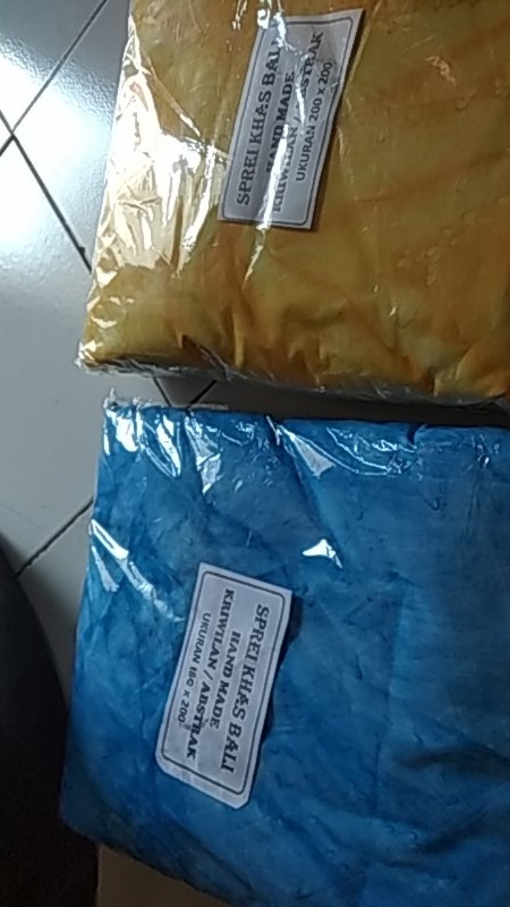 Sprei Bali Polos/bercak