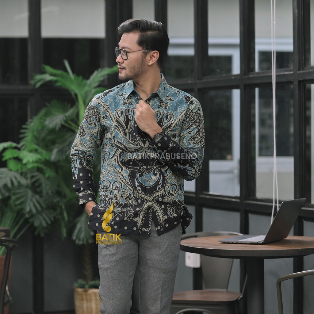 PRABUSENO // Batik Prabuseno - PRAYA Kemeja Batik Pria Lengan Panjang Reguler