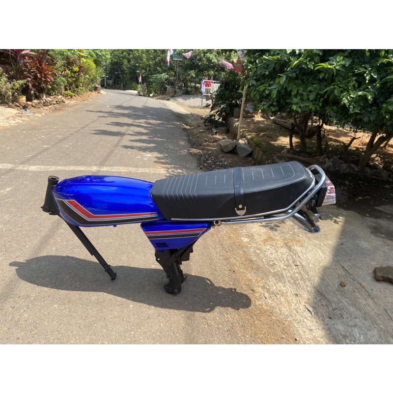 body honda gl 100 tengki k5 body k5 cat baru