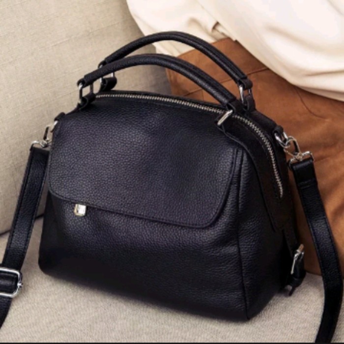Tas Selempang tas wanita branded original kulit asli - tas kulit wanita asli kulit import original k