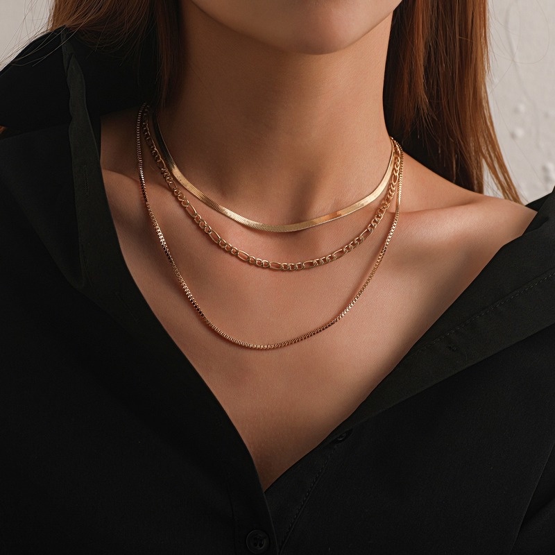 Kalung Multilayer Bentuk Geometris Gaya Punk Korea Untuk Wanita