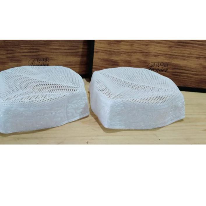 Harga Bersahabat ❀ Peci rajut Madinah |  peci sunnah  | peci import`