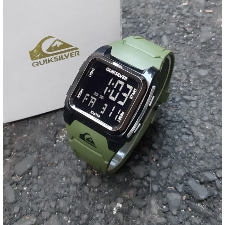 Jam tangan anti air Quiksilver bayar cod terlaris