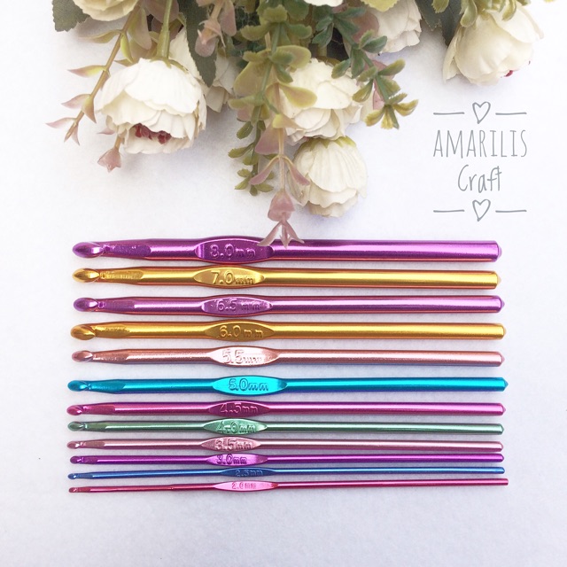 12 Aluminium Crochet Hook