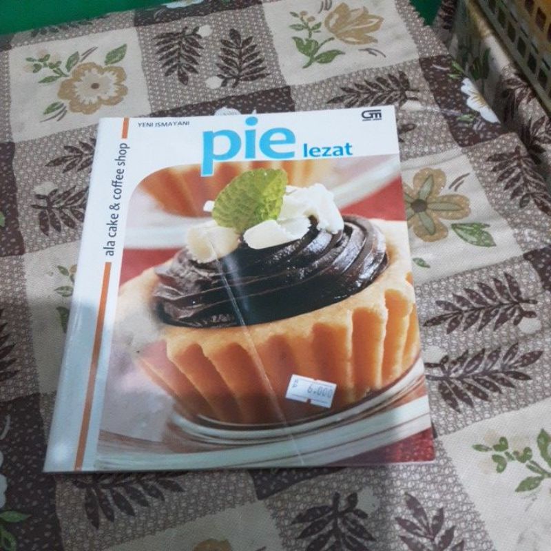 BUKU PRELOVED BALIKPAPAN RESEP PIE LEZAT