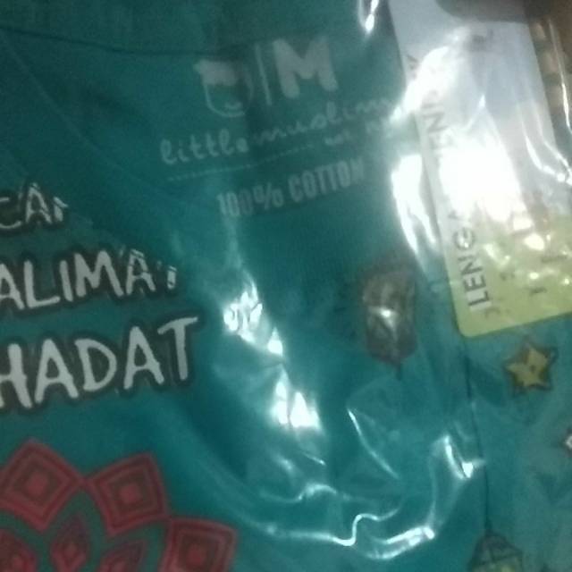 Kaos dan gamis little muslim