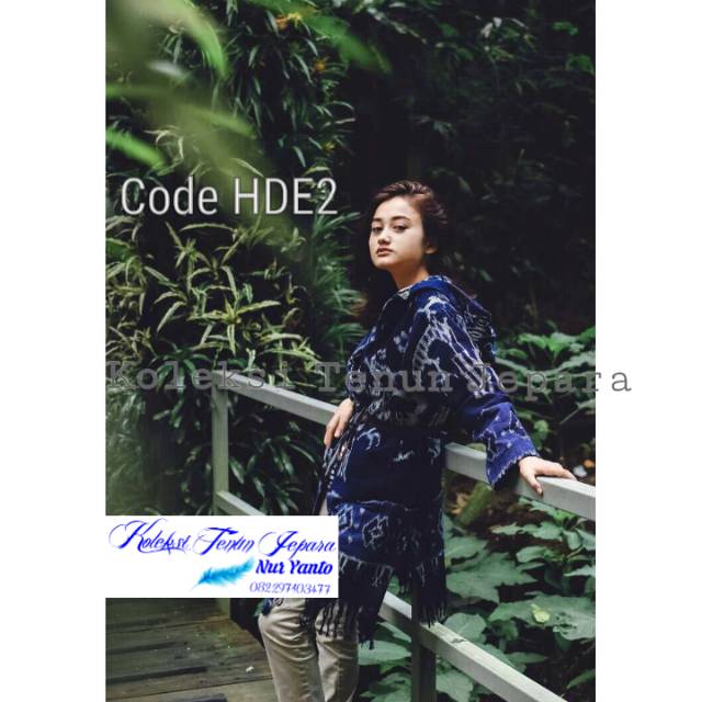 Outerwear Hoodie tenun etnik kode HDE2
