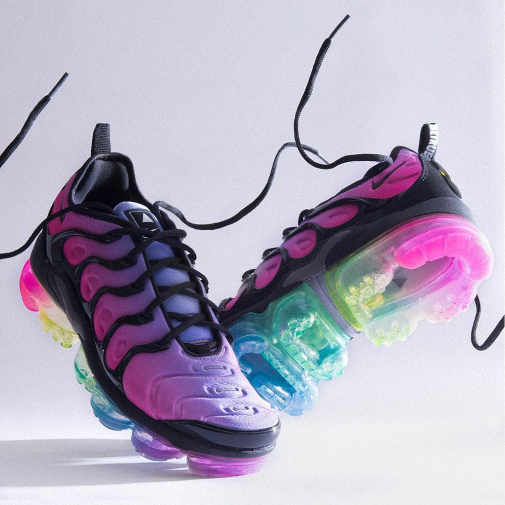 vapormax plus 44