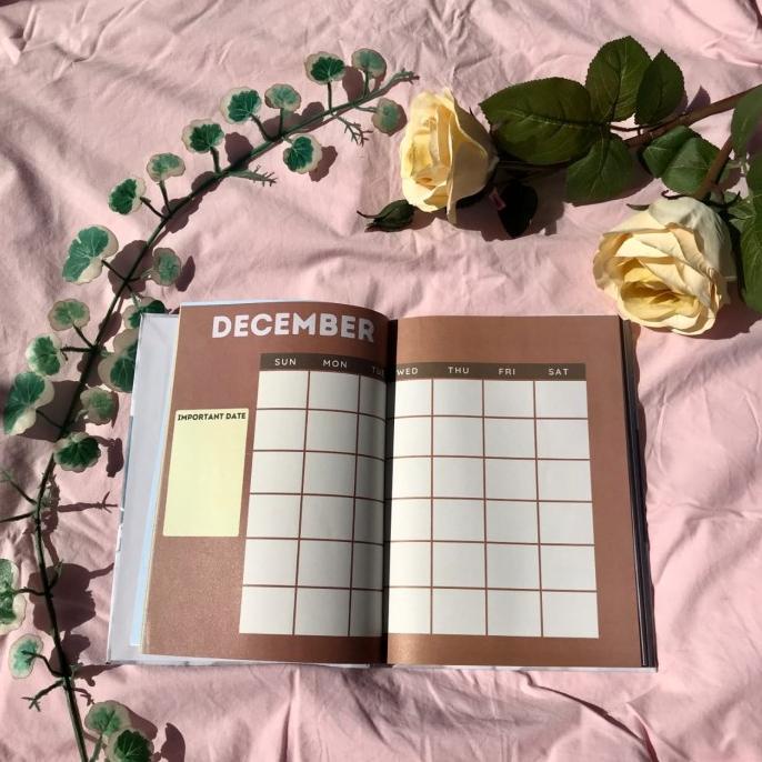 

Buku Jurnal a5 (untuk satu tahun)