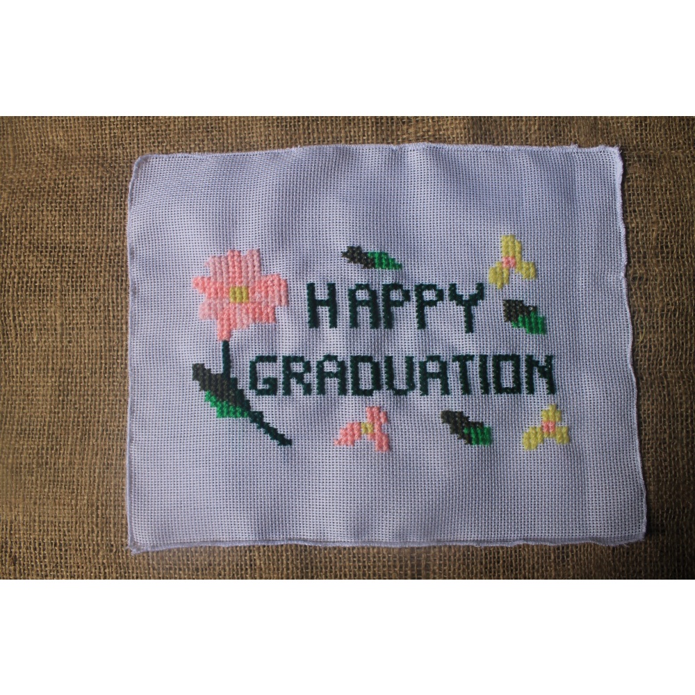 KRISTIK JADI HAPPY GRADUATION BUNGA 2 / KRISTIK JADI /KARTU UCAPAN /CROSSSTITCH