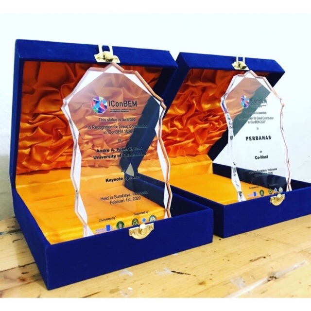 

Vandel akrilik murah / Plakat Akrilik Box / vandel akrilik murah / custom akrilik Box