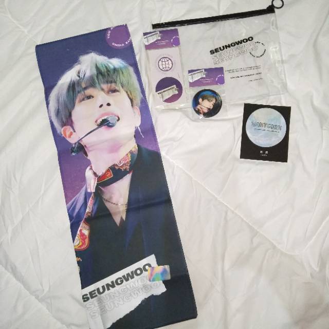 Victon and X1's Han Seungwoo Slogan by Blue Blood (@blueblood_sw)