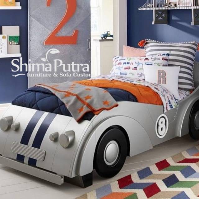 Tempat tidur anak model mobil classik