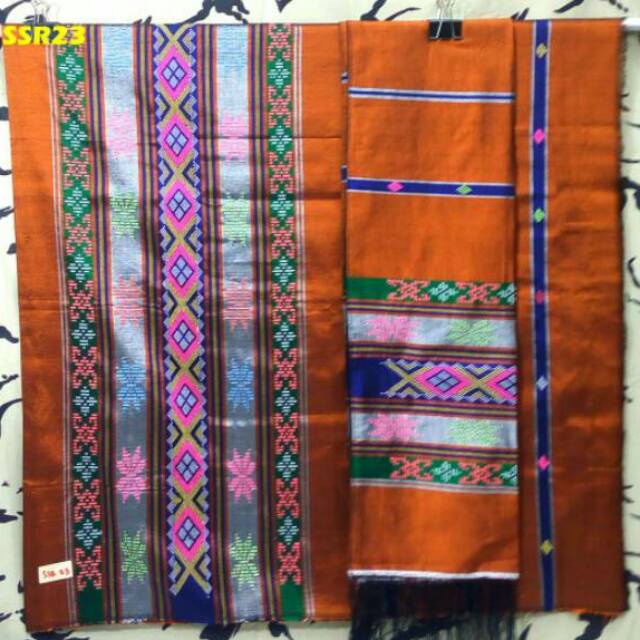 Tenun Sadum Semi Sutra