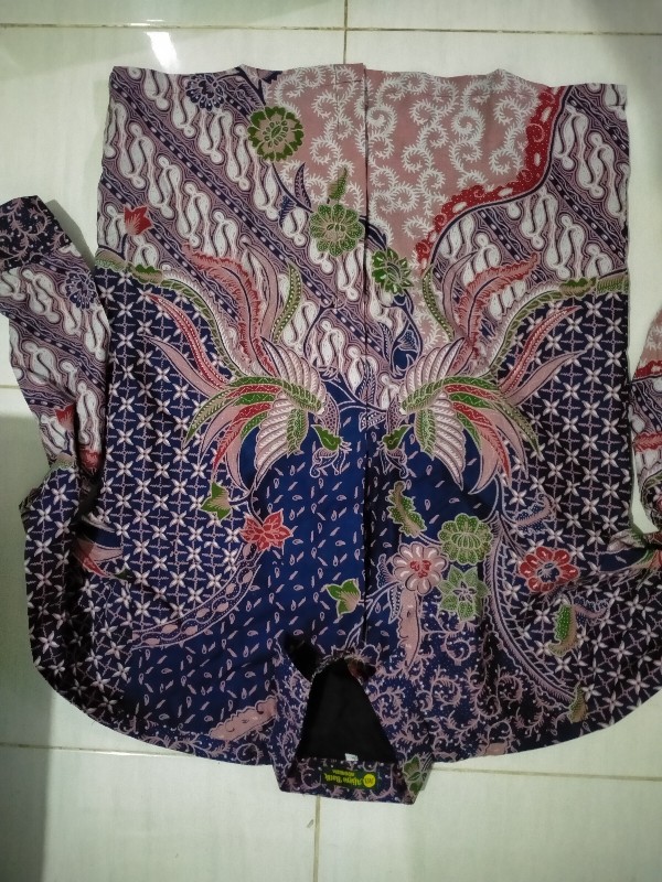 Peksi Kembar Kemeja Batik Pria Lengan Panjang Bahan Katun Halus Full Furing By Aljaya Batik