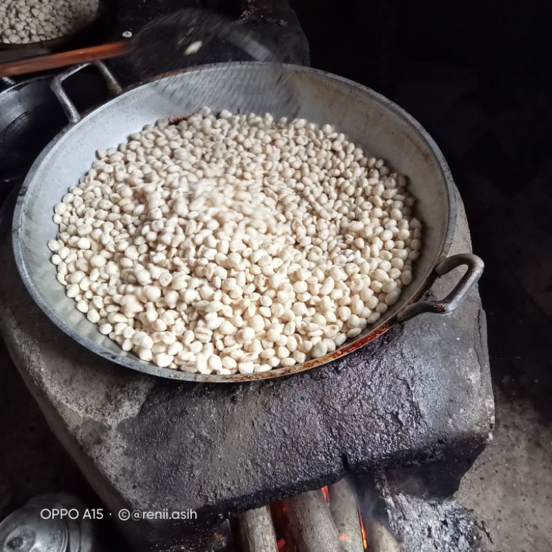 

CAPRET GURIH SNACK CEMILAN KHAS PEKALONGAN 1KG capret / snack jajan keripik makanan ringan kiloan murah oleh oleh khas pekalongan / omah oreni