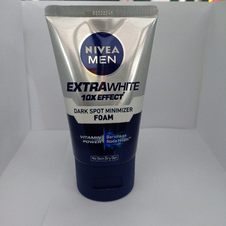 Nivea Men Extra White Dark Spot Minimizer Foam (kemasan baru)