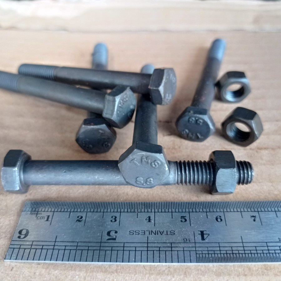 BAUT BAJA HTB 8.8 M8 X 70 HALF DRAT / BAUT 13 KUNCI 13 / BAUD HALF DRAT 13 / BAUT BAJA M8 X 70 HITAM