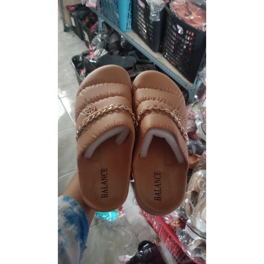 Sandal Terbaru  Bustong Wanita dewasa import Terbaru 1631-3 size 36-41/sandal wanita import