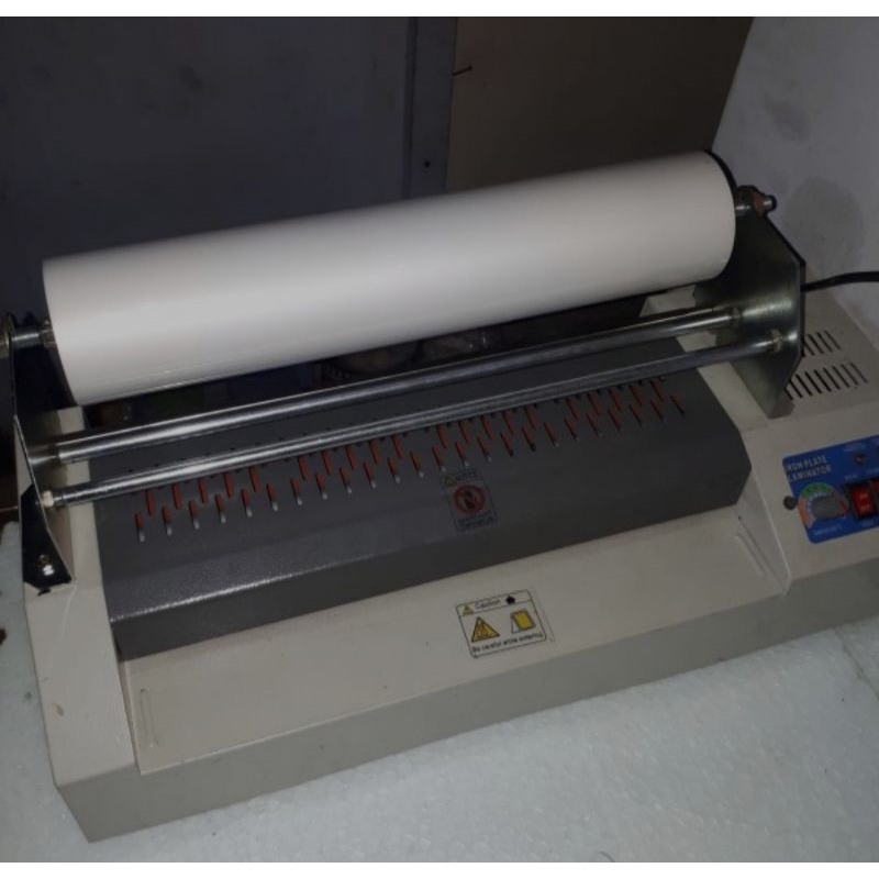 Penyangga Laminasi Rolll a3/Holder Laminasi Roll a3