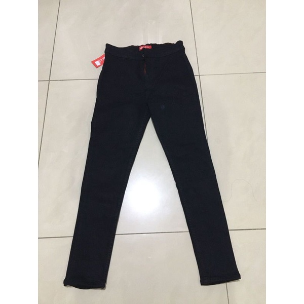 Celana Panjang Jeans Nuber