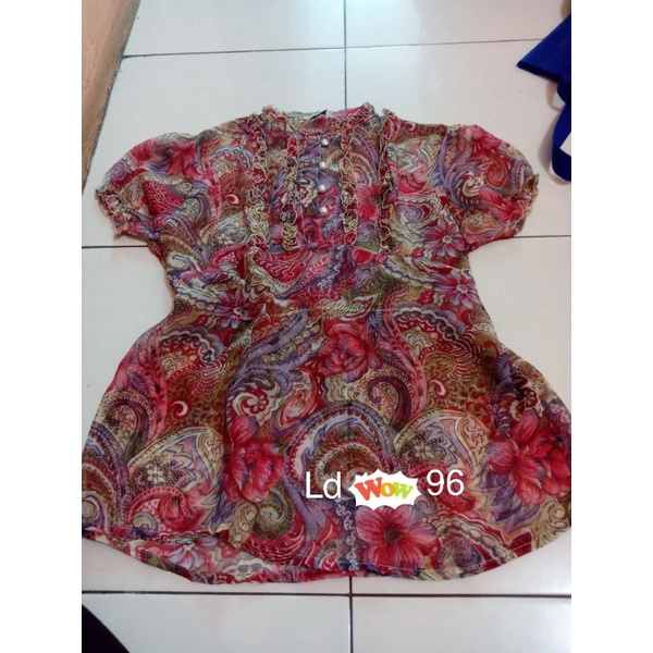 Atasan sifon preloved