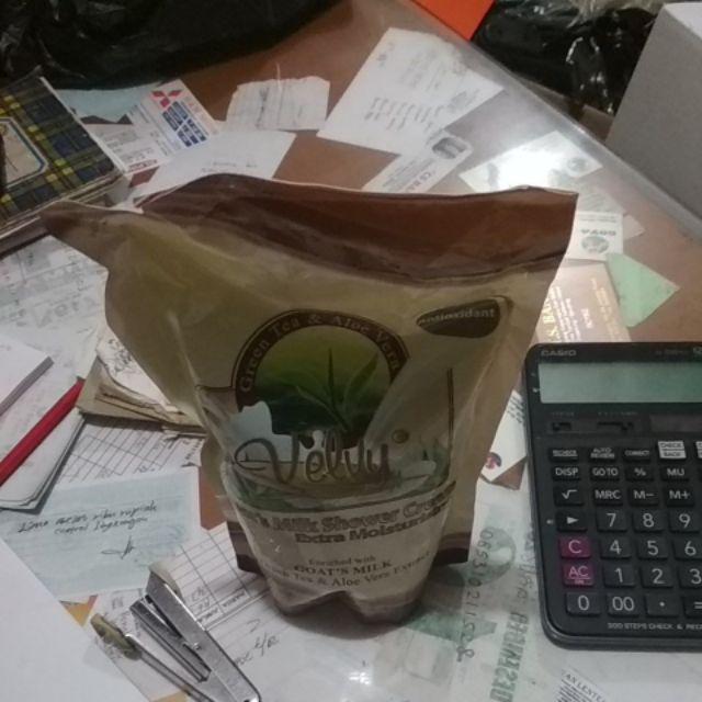 Velvy Goats Milk Shower Refill 800ml ( Gojek )