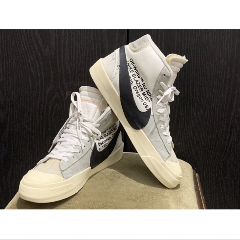 off white white blazer