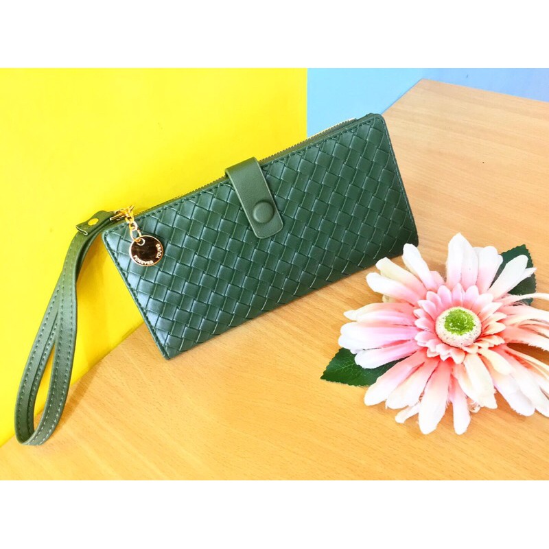 DOMPET IMPORT KODE ANYAM